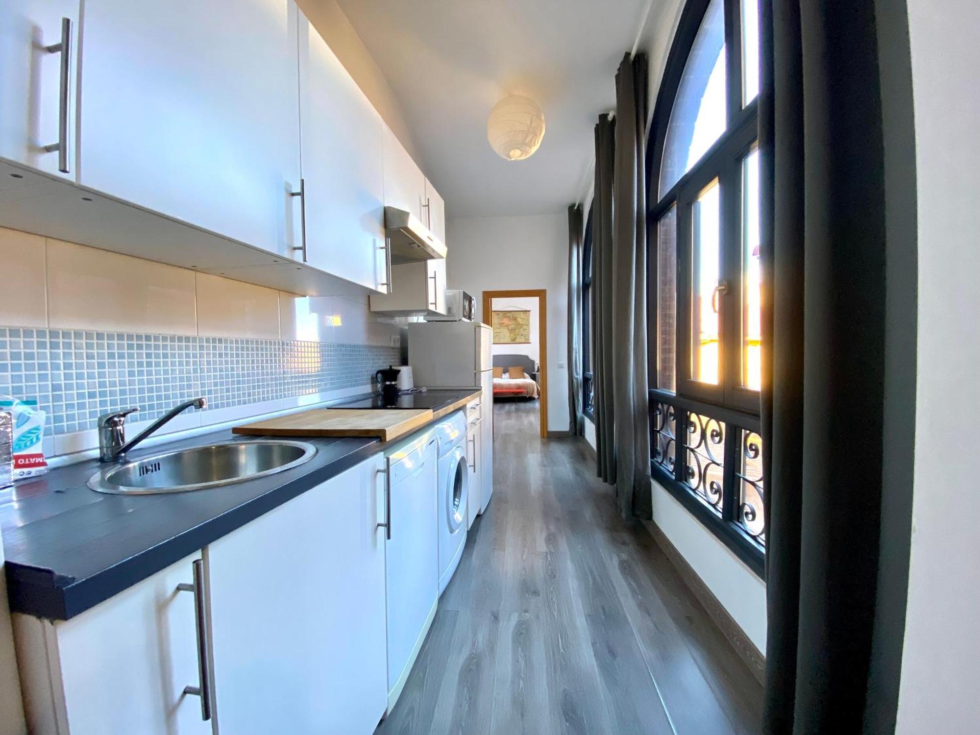 Apartment Housingleon Cardiles Leon